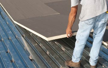 benefits of insulating Clydach flat roofing